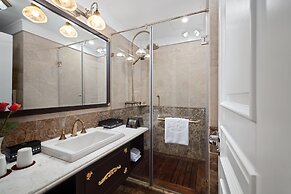 Silk Path Boutique Hanoi