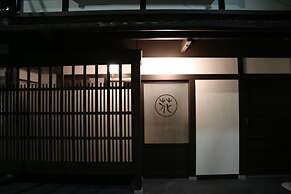 Kyomachiya-Oyado Hana