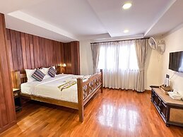 Rustic River Boutique