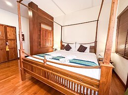 Rustic River Boutique