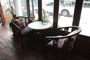 Rustic River Boutique