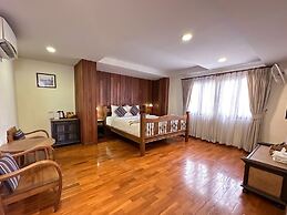 Rustic River Boutique