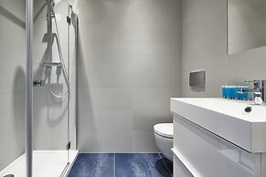 Crownhill Apartments