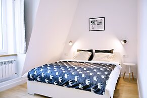 Crownhill Apartments