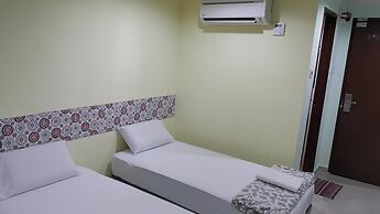 First and New Star Hotel