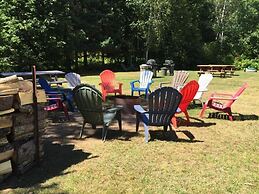 Dwight Village Motel