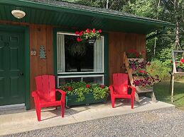 Dwight Village Motel