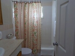 Annabelle's Apartments