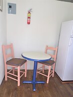 Annabelle's Apartments