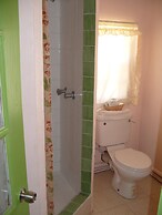 Annabelle's Apartments