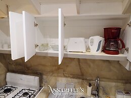 Annabelle's Apartments