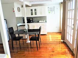 Annabelle's Apartments