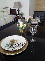 Annabelle's Apartments