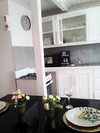 Annabelle's Apartments