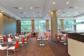 Hotel Chancellor@Orchard