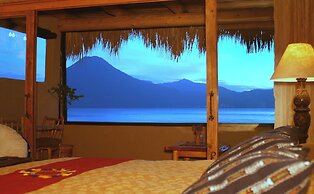 Laguna Lodge Eco-Resort & Nature Reserve