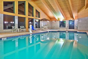 AmericInn by Wyndham Boiling Springs Near Gardner Webb U