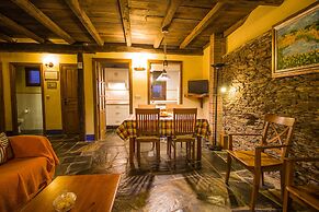 Casa Rural del Corral y Apartamentos