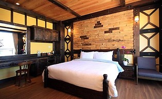 Sun Moon Lake Youngquan Hotels