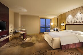 Hilton Wuhan Riverside