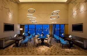 Hilton Wuhan Riverside