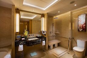 Hilton Wuhan Riverside