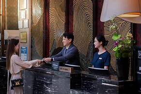 Hilton Wuhan Riverside
