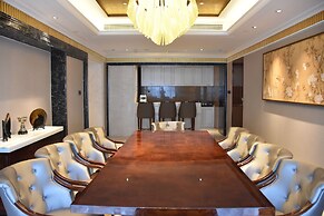 Hilton Wuhan Riverside