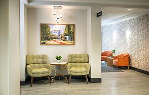 Hampton Inn & Suites La Crosse Downtown