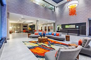 Holiday Inn Houston NE - Bush Airport Area by IHG