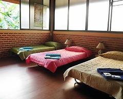 Romyen Garden Resort