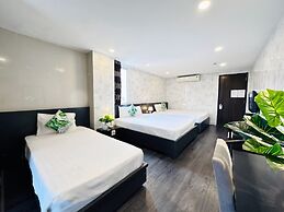 Centana Saigon Hotel