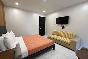 Centana Saigon Hotel
