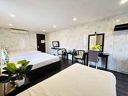 Centana Saigon Hotel