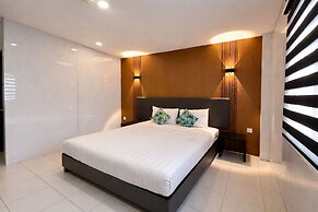 Centana Saigon Hotel