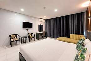 Centana Saigon Hotel
