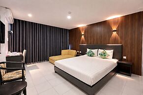 Centana Saigon Hotel