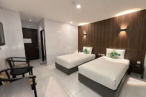 Centana Saigon Hotel