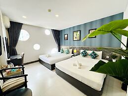 Centana Saigon Hotel