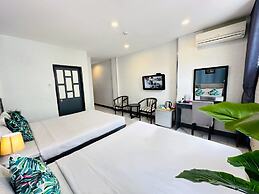 Centana Saigon Hotel