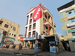 OYO 704 Apartment Kharadi