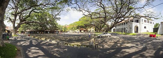 Thambili House By Edwards Collection