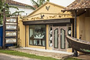 Thambili House By Edwards Collection