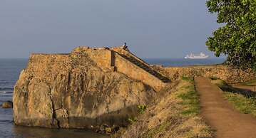 Thambili House By Edwards Collection