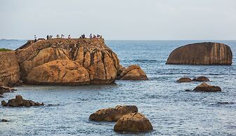 Thambili House By Edwards Collection