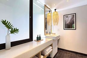 OUTRIGGER Surin Beach Resort