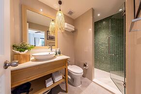 OUTRIGGER Surin Beach Resort