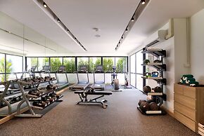 OUTRIGGER Surin Beach Resort