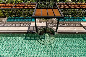 OUTRIGGER Surin Beach Resort