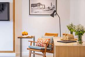 OUTRIGGER Surin Beach Resort